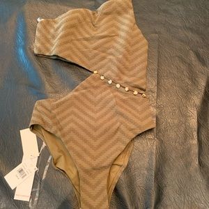 Red carter Asymmetrical one suit